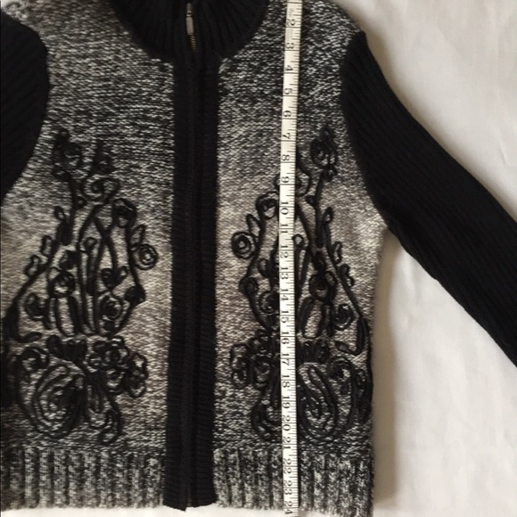 Coldwater C sweater ombré greys & soutached panels - Picture 4 of 9